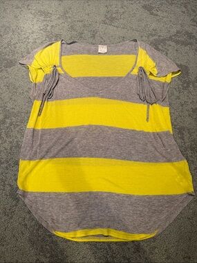 Ella Moss Yellow & Gray Striped Scoop Sleeve Tee - size Medium